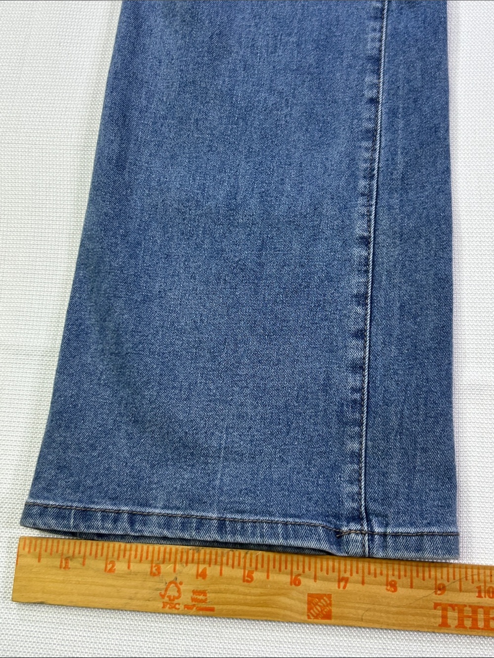 Nicole Miller New York Soho High Rise Bootcut Jeans Size 14 Distressed Stretch - Picture 7 of 10
